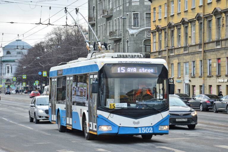 Транспорт Санкт – Петербурга будет отказываться от оплаты наличными