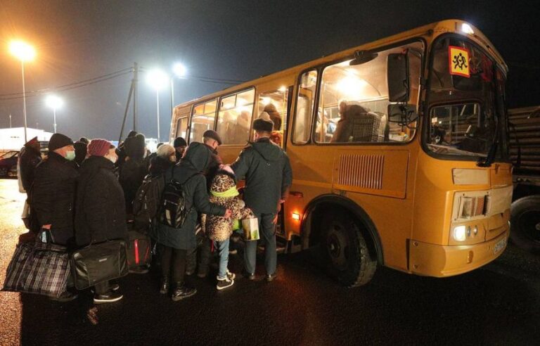 В Ленинградской области готовы принять беженцев Донбасса