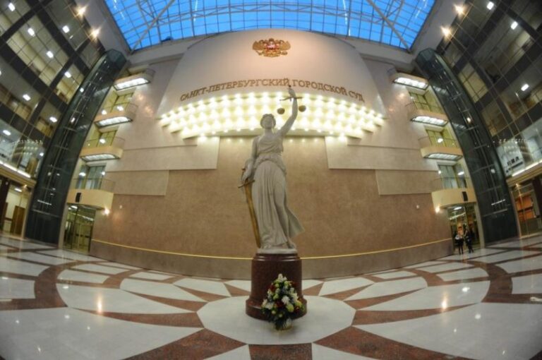 В Петербуржские суды прислали письма с информацией о минировании