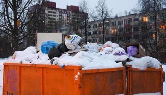 Эксперт Greenpeace рассказал о путях решения проблемы с вывозом мусора в Петербурге