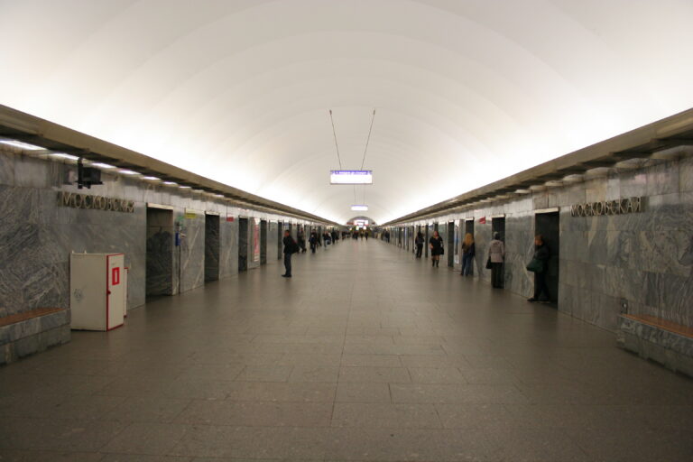 Планы Беглова об открытии 89 новых станций метро являются «научной фантастикой» — эксперты